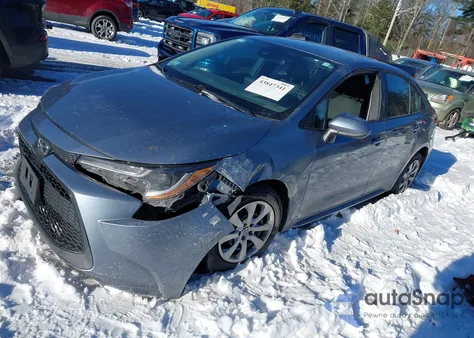 2022 Toyota Corolla Le z USA, uszkodzony, nr VIN 5YFEPMAE4NP322270